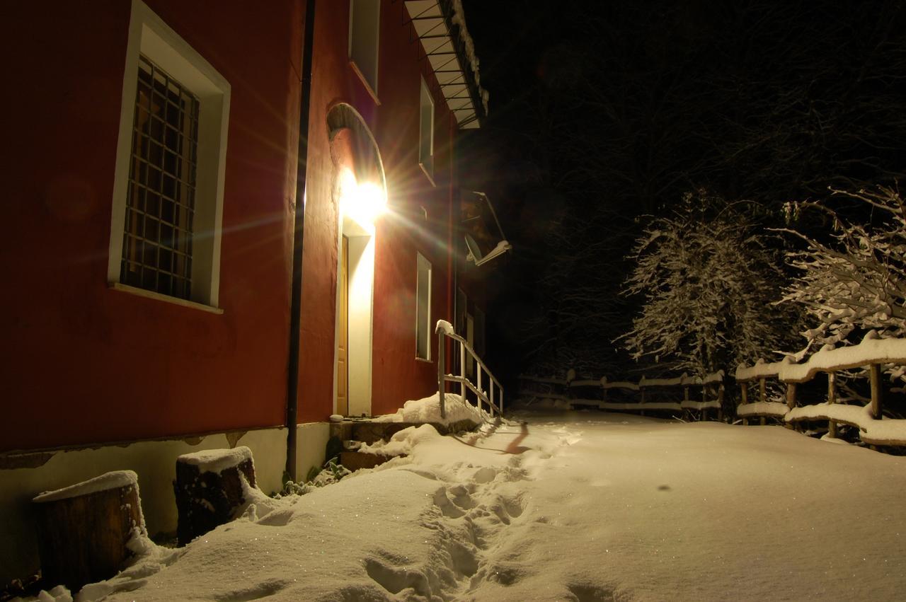 Rifugio Casello Margherita Camigliatello Silano Exteriör bild